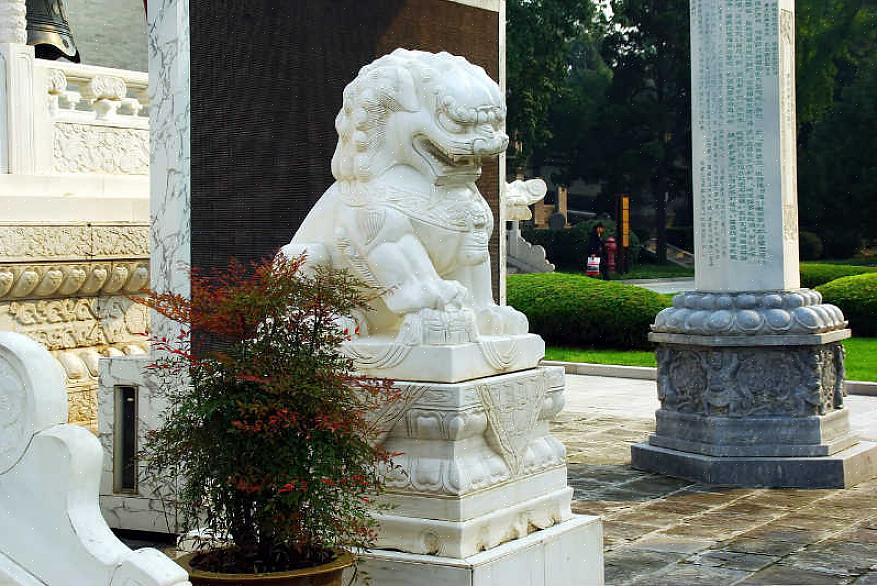 Τα σκυλιά Feng shui Fu ή Imperial Guardian Lions είναι ένα ισχυρό σύμβολο προστασίας του φενγκ σούι